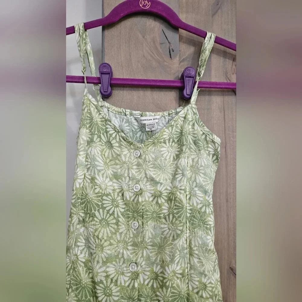 AMERICAN EAGLE Floral Button-Front V-Neck Mini Dress. Green. XS. NWT - Picture 10 of 13